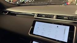 2021 (71) LAND ROVER RANGE ROVER VELAR 2.0 D200 Edition 5dr Auto 4925380