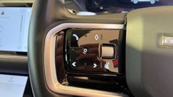 2021 (71) LAND ROVER RANGE ROVER VELAR 2.0 D200 Edition 5dr Auto 4925371