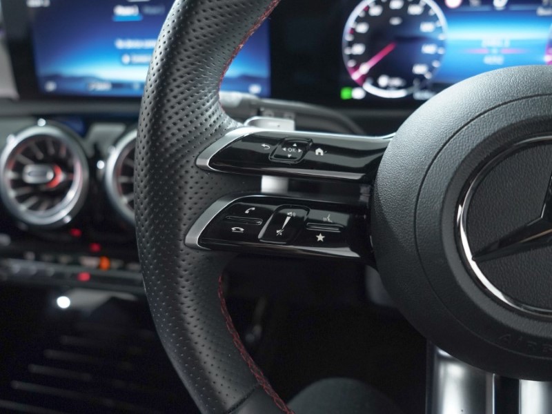 2024 (24) MERCEDES-BENZ CLA 180 AMG Line Executive 5dr Tip Auto 3454278