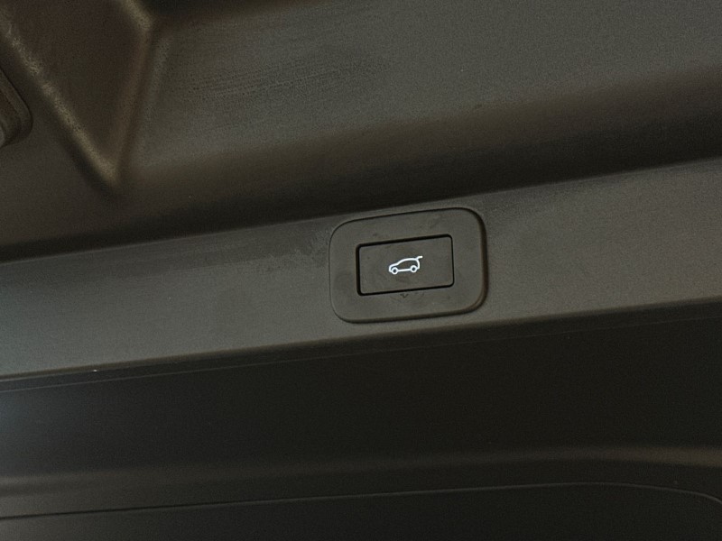 2023 (23) LAND ROVER RANGE ROVER 3.0 D350 SE 4dr Auto 4937028