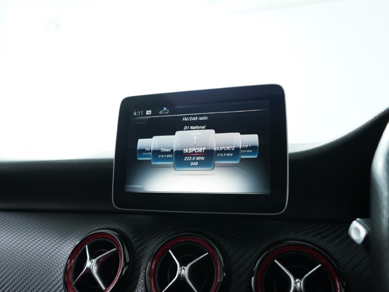 2017 (67) MERCEDES-BENZ A CLASS A45 4Matic 5dr Auto 3498781