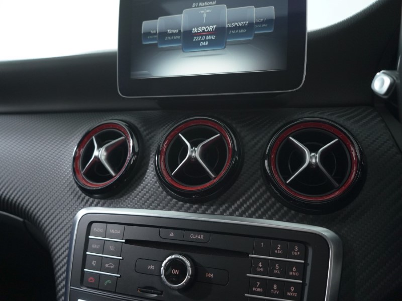 2017 (67) MERCEDES-BENZ A CLASS A45 4Matic 5dr Auto 3498782