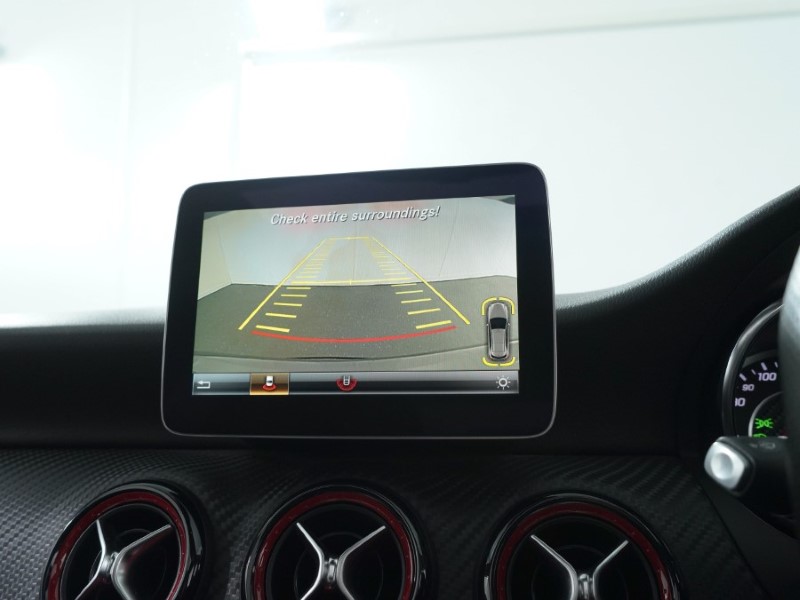 2017 (67) MERCEDES-BENZ A CLASS A45 4Matic 5dr Auto 3498791