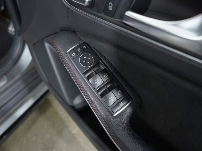 2017 (67) MERCEDES-BENZ A CLASS A45 4Matic 5dr Auto 3498747