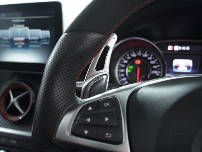 2017 (67) MERCEDES-BENZ A CLASS A45 4Matic 5dr Auto 3498780