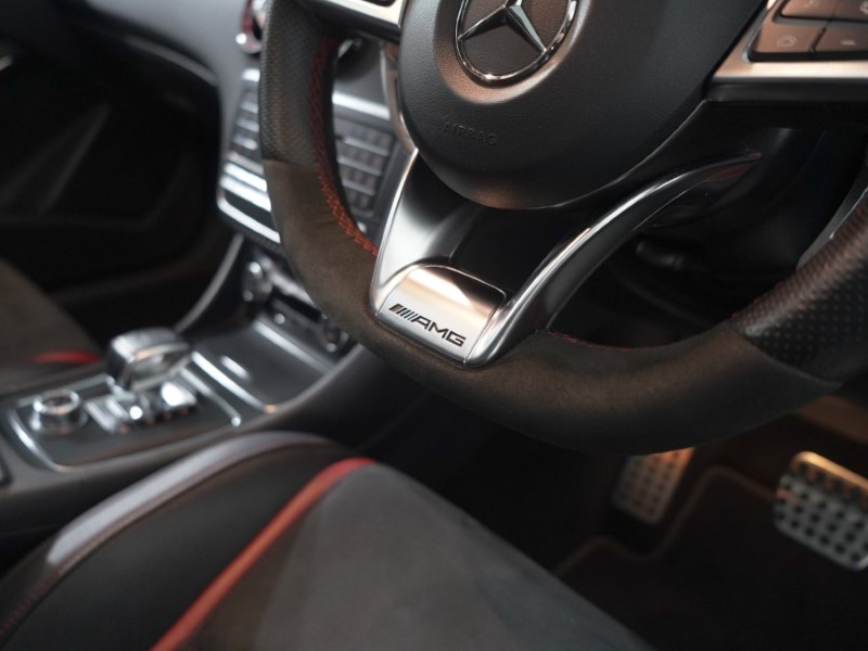 2017 (67) MERCEDES-BENZ A CLASS A45 4Matic 5dr Auto 3498775