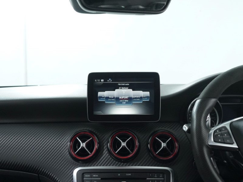 2017 (67) MERCEDES-BENZ A CLASS A45 4Matic 5dr Auto 3498772