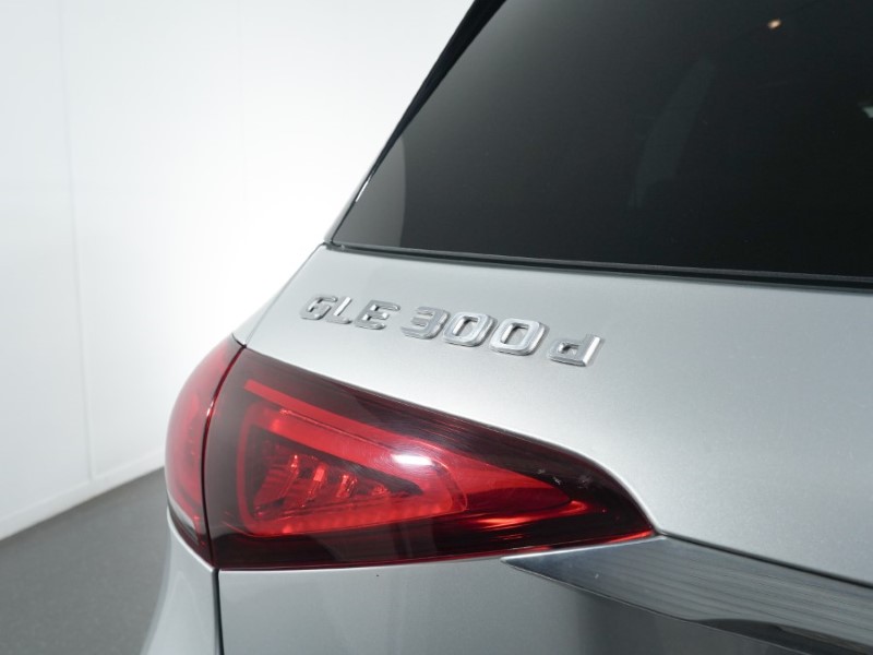 2021 (21) MERCEDES-BENZ GLE 300d 4Matic AMG Line Prem 5dr 9G-Tronic [7 St] 3498234