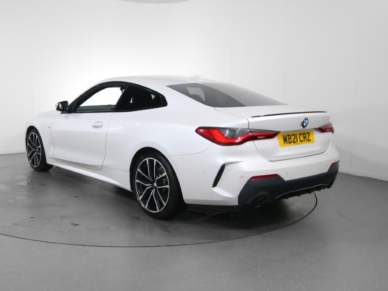 2021 (21) BMW 4 SERIES 420i M Sport 2dr Step Auto 3506738