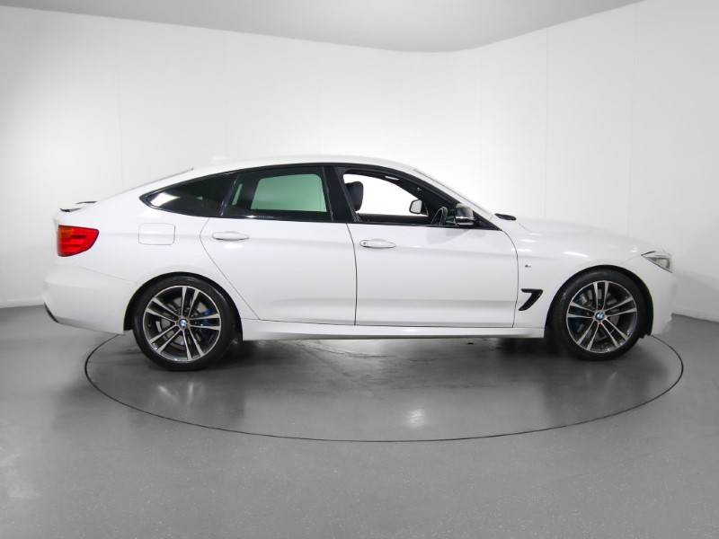 2016 (66) BMW 3 SERIES 330d M Sport 5dr Step Auto [Business Media] 3516466