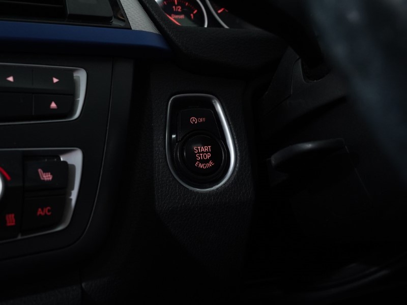 2016 (66) BMW 3 SERIES 330d M Sport 5dr Step Auto [Business Media] 3516437