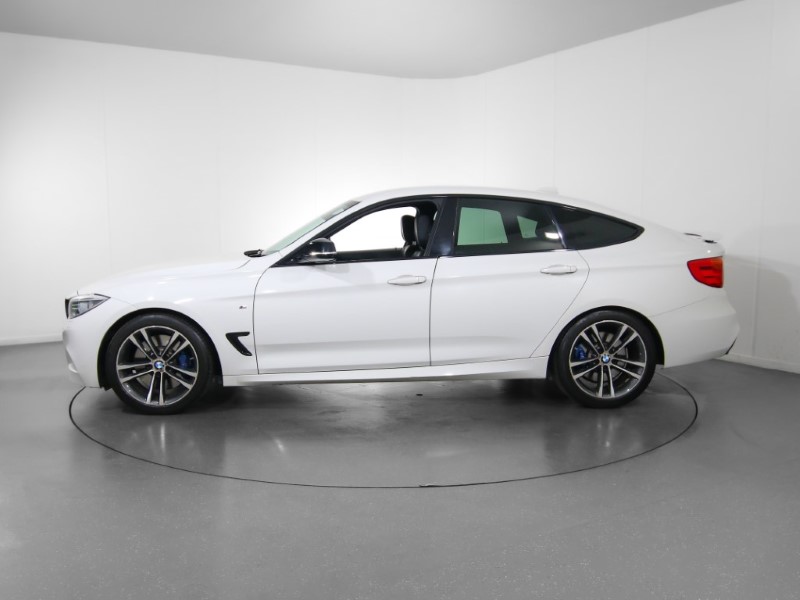 2016 (66) BMW 3 SERIES 330d M Sport 5dr Step Auto [Business Media] 3516462