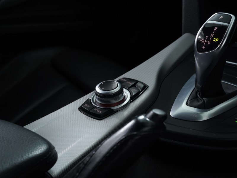 2016 (66) BMW 3 SERIES 330d M Sport 5dr Step Auto [Business Media] 3516445