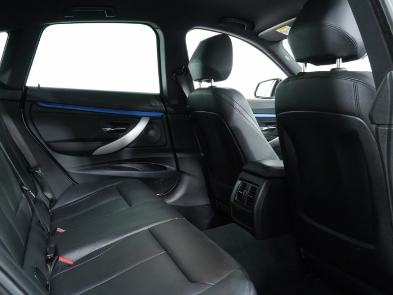 2016 (66) BMW 3 SERIES 330d M Sport 5dr Step Auto [Business Media] 3516427