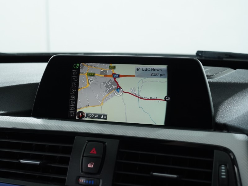 2016 (66) BMW 3 SERIES 330d M Sport 5dr Step Auto [Business Media] 3516440