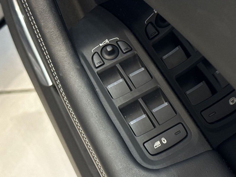 2022 (72) JAGUAR I-PACE 294kW EV400 HSE Black 90kWh 5dr Auto 11kW Charger 4936218