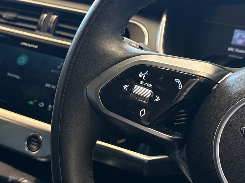 2022 (72) JAGUAR I-PACE 294kW EV400 HSE Black 90kWh 5dr Auto 11kW Charger 4936223