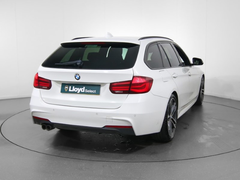 2019 (19) BMW 3 SERIES 320i M Sport Shadow Edition 5dr Step Auto 3533834