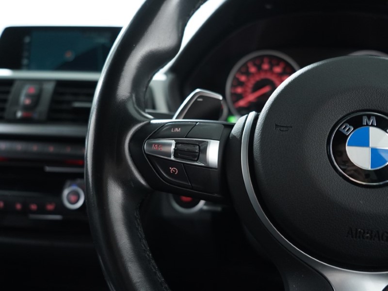 2019 (19) BMW 3 SERIES 320i M Sport Shadow Edition 5dr Step Auto 3533811