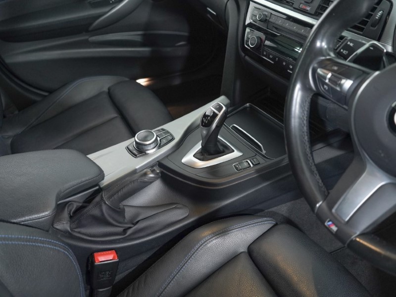 2019 (19) BMW 3 SERIES 320i M Sport Shadow Edition 5dr Step Auto 3533794