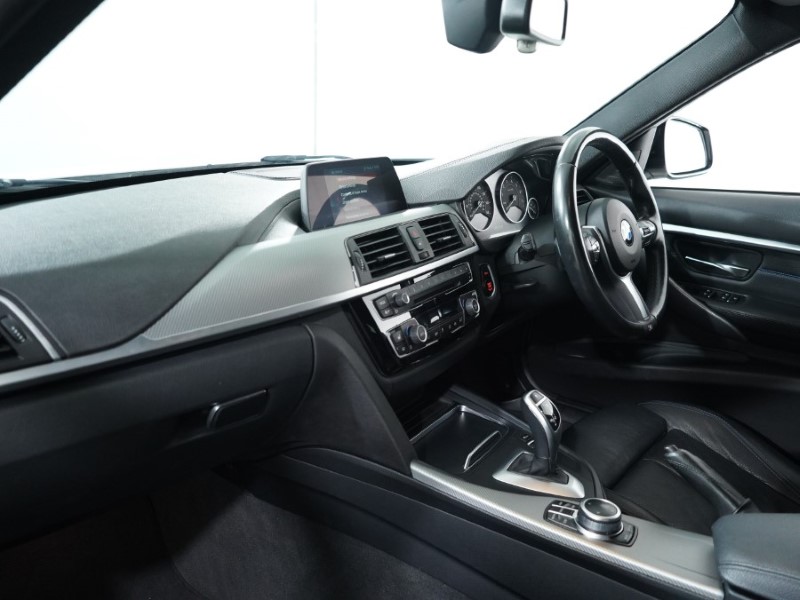 2019 (19) BMW 3 SERIES 320i M Sport Shadow Edition 5dr Step Auto 3533802