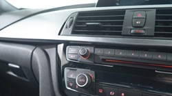 2019 (19) BMW 3 SERIES 320i M Sport Shadow Edition 5dr Step Auto 3533817