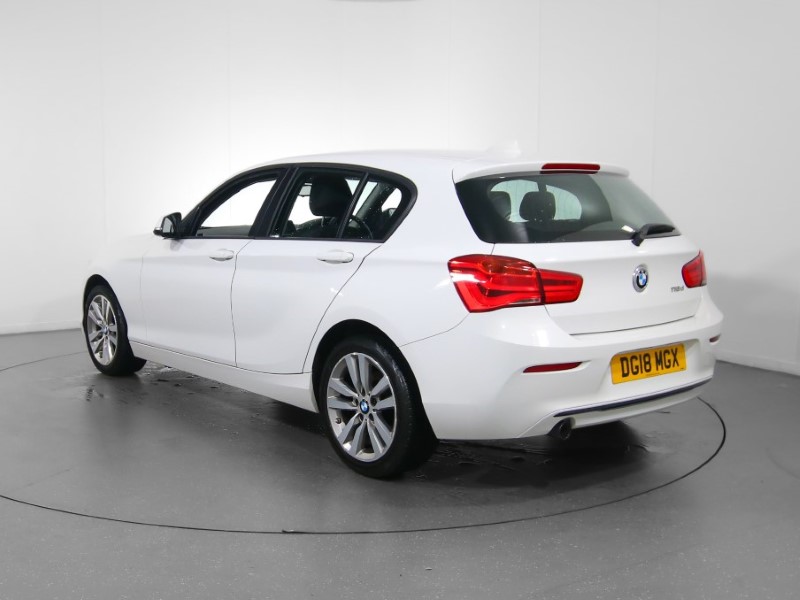 2018 (18) BMW 1 SERIES 118d Sport 5dr [Nav] 3538778