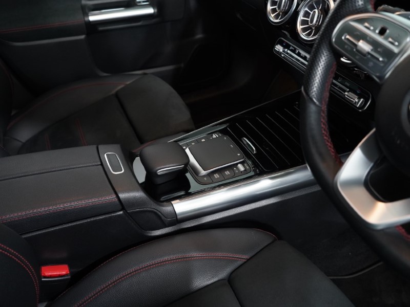 2020 (70) MERCEDES-BENZ GLA 220d 4Matic AMG Line Premium Plus 5dr Auto 3543117