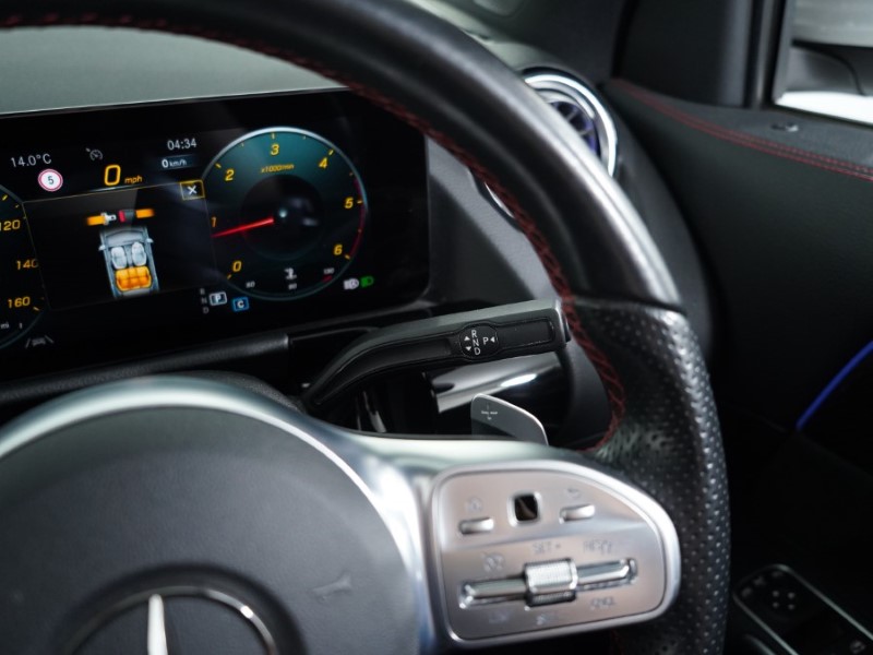 2020 (70) MERCEDES-BENZ GLA 220d 4Matic AMG Line Premium Plus 5dr Auto 3543146