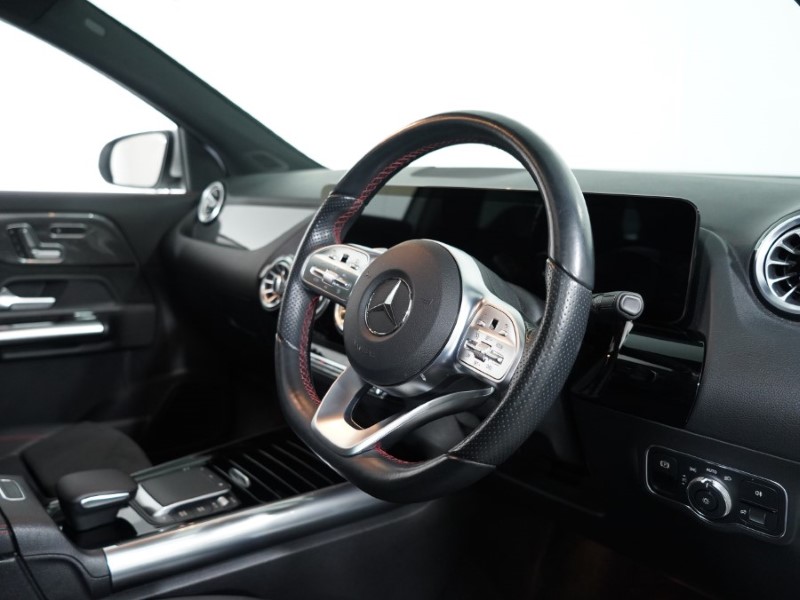 2020 (70) MERCEDES-BENZ GLA 220d 4Matic AMG Line Premium Plus 5dr Auto 3543116