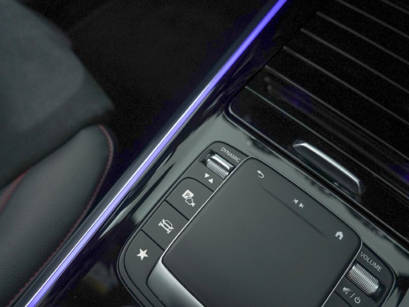 2020 (70) MERCEDES-BENZ GLA 220d 4Matic AMG Line Premium Plus 5dr Auto 3543139