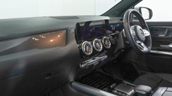 2020 (70) MERCEDES-BENZ GLA 220d 4Matic AMG Line Premium Plus 5dr Auto 3543125