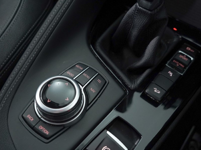 2017 (17) BMW X1 xDrive 20d xLine 5dr 3543685