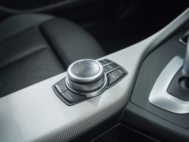 2018 (68) BMW 1 SERIES 120d xDrive M Sport Shadow Ed 5dr Step Auto 3557670