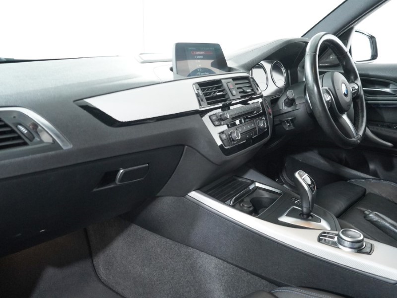 2018 (68) BMW 1 SERIES 120d xDrive M Sport Shadow Ed 5dr Step Auto 3557651