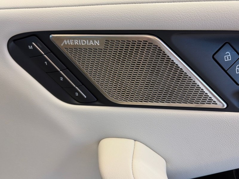 2021 (71) JAGUAR I-PACE 294kW EV400 Black 90kWh 5dr Auto [11kW Charger] 4936900