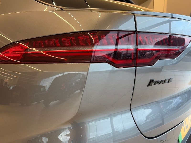 2021 (71) JAGUAR I-PACE 294kW EV400 Black 90kWh 5dr Auto [11kW Charger] 4936897