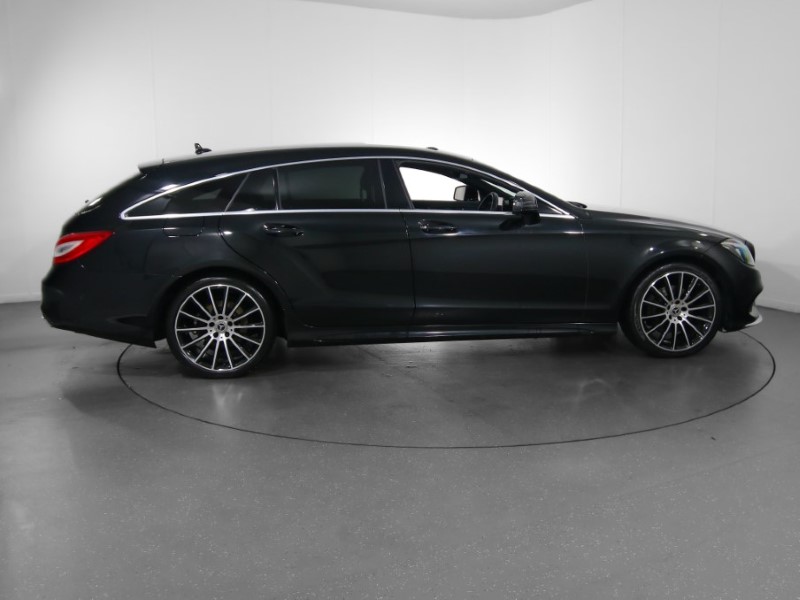 2017 (17) MERCEDES-BENZ CLS 220d AMG Line Premium 5dr 7G-Tronic 3618097