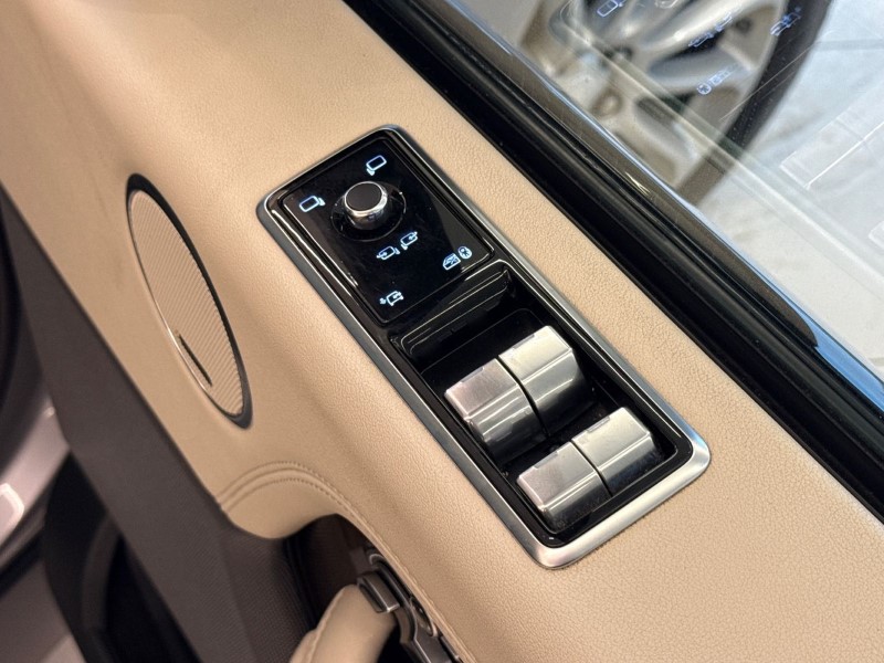 2020 (70) LAND ROVER RANGE ROVER 2.0 P400e Vogue 4dr Auto 4944475