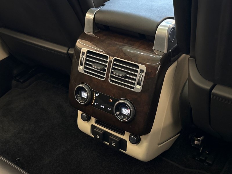 2020 (70) LAND ROVER RANGE ROVER 2.0 P400e Vogue 4dr Auto 4944470