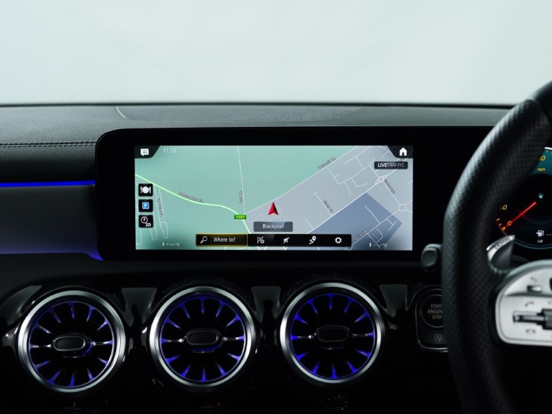 2023 (23) MERCEDES-BENZ A CLASS A35 4Matic Premium 5dr Auto 3611930