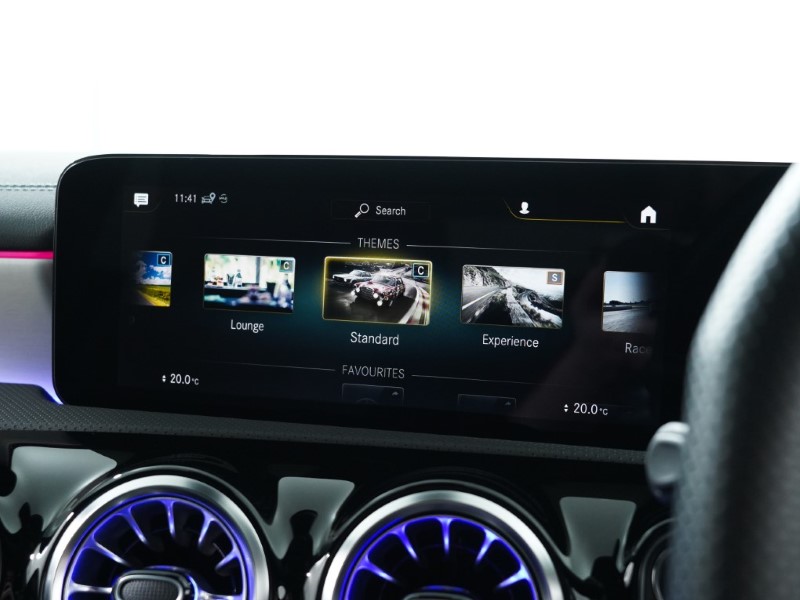 2023 (23) MERCEDES-BENZ A CLASS A35 4Matic Premium 5dr Auto 3611952