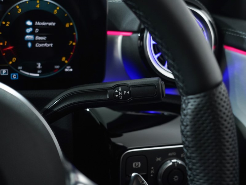 2023 (23) MERCEDES-BENZ A CLASS A35 4Matic Premium 5dr Auto 3611962