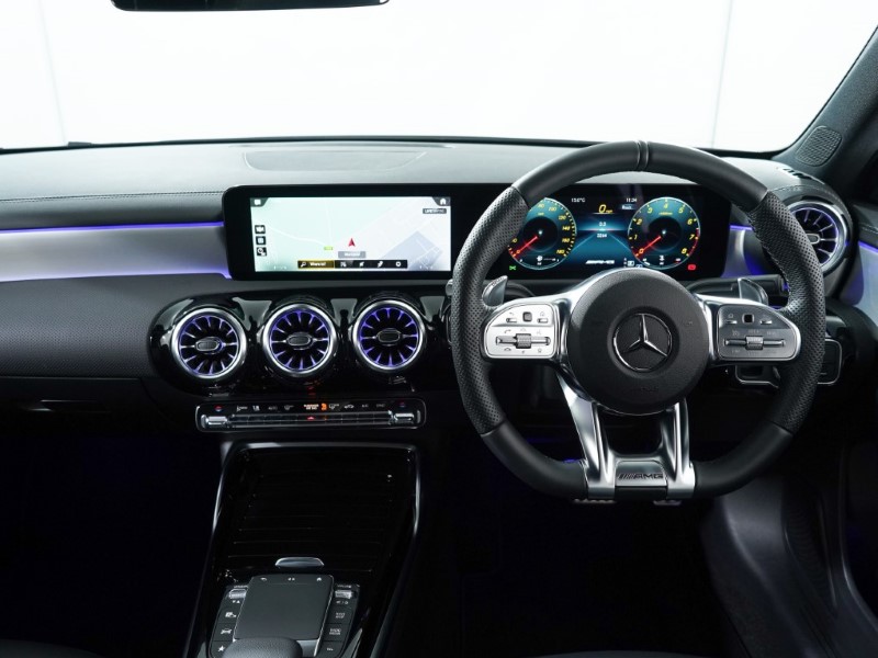 2023 (23) MERCEDES-BENZ A CLASS A35 4Matic Premium 5dr Auto 3611928