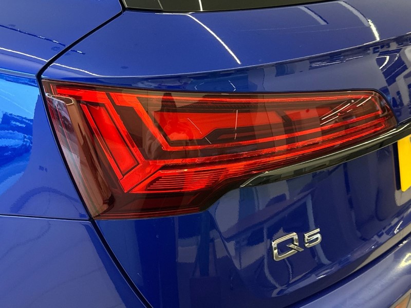 2022 (71) AUDI Q5 40 TDI Quattro Edition 1 5dr S Tronic 4955137
