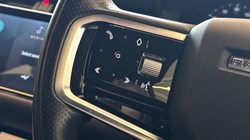 2021 (71) LAND ROVER RANGE ROVER EVOQUE 1.5 P300e R-Dynamic SE 5dr Auto 4940169