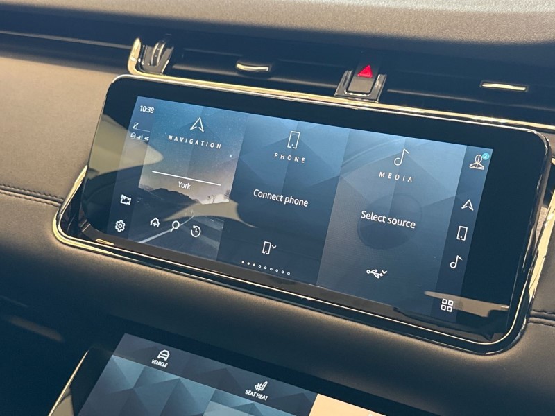 2021 (71) LAND ROVER RANGE ROVER EVOQUE 1.5 P300e R-Dynamic SE 5dr Auto 4940171