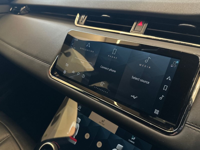 2022 (22) LAND ROVER RANGE ROVER EVOQUE 1.5 P300e R-Dynamic SE 5dr Auto 4944371