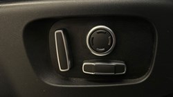 2022 (22) LAND ROVER RANGE ROVER EVOQUE 1.5 P300e R-Dynamic SE 5dr Auto 4944823