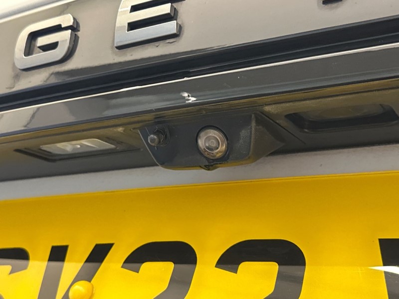 2022 (22) LAND ROVER RANGE ROVER EVOQUE 1.5 P300e R-Dynamic SE 5dr Auto 4944383